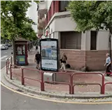 Mupi publicitario en la avenida de Pérez Galdós con la calle República Argentina, Logroño